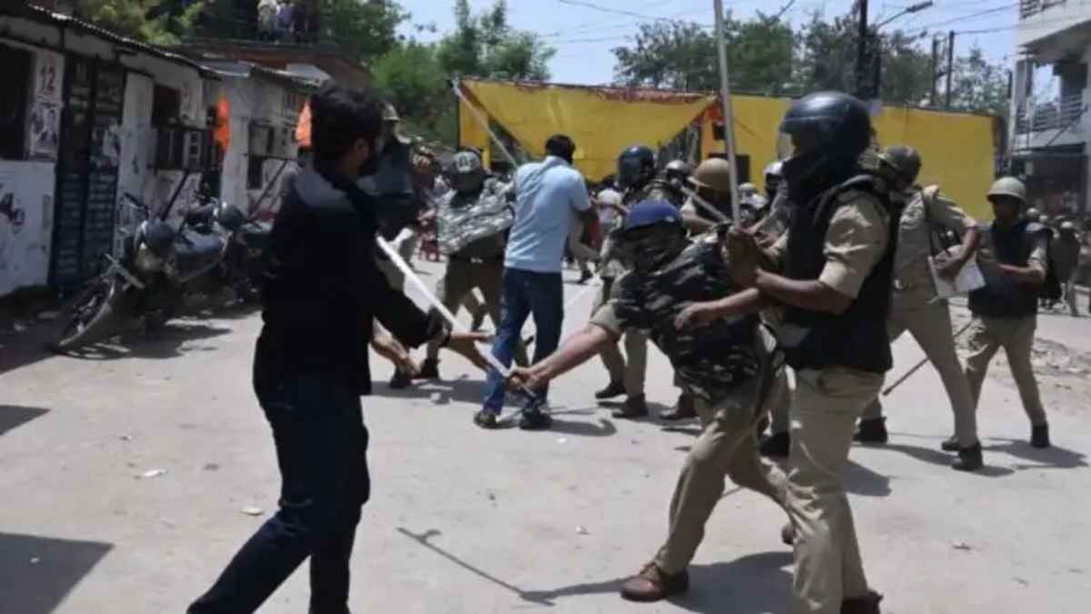 LathiCharge