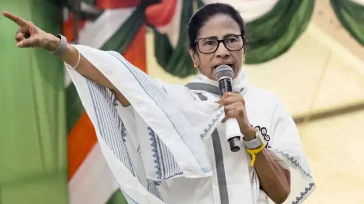 West Bengal Election 2026: ममता बनर्जी का अपनों पर ‘भीतरघात’ का आरोप, टीएमसी में बड़ी कार्रवाई के संकेत MamataBanerjee