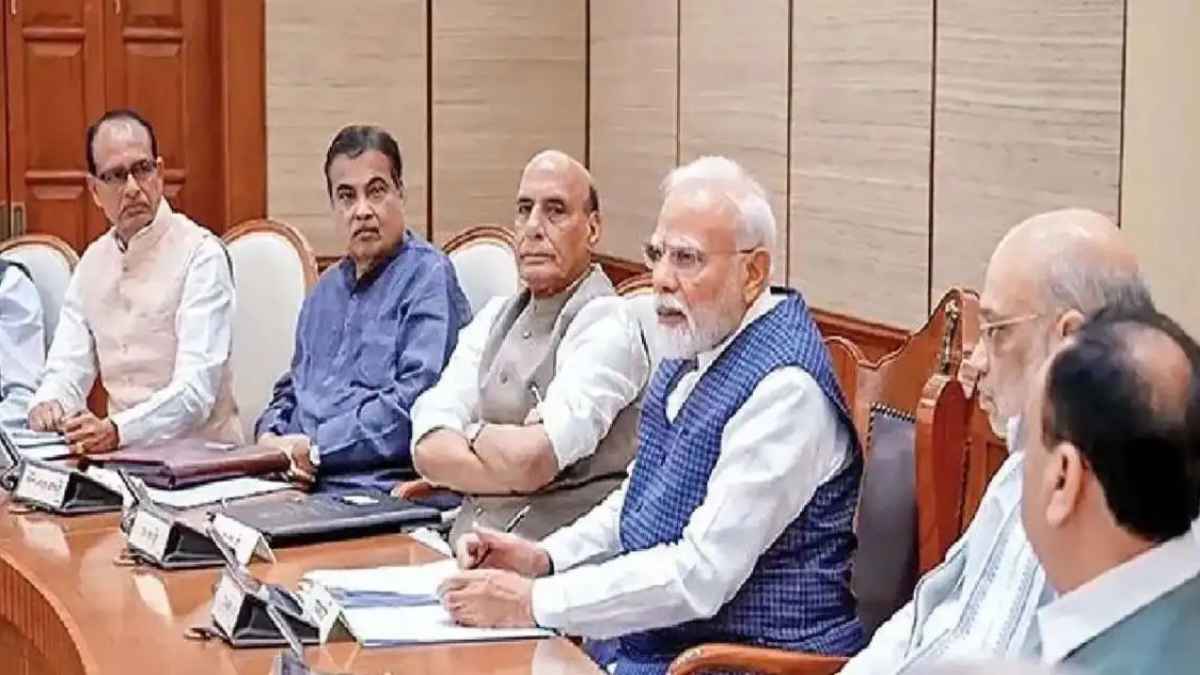पीएम मोदी की मंत्रियों को दो टूक चेतावनी, 2014 भूलकर 2026 की रफ्तार से निपटाएं सारे पेंडिंग काम Modi Cabinet