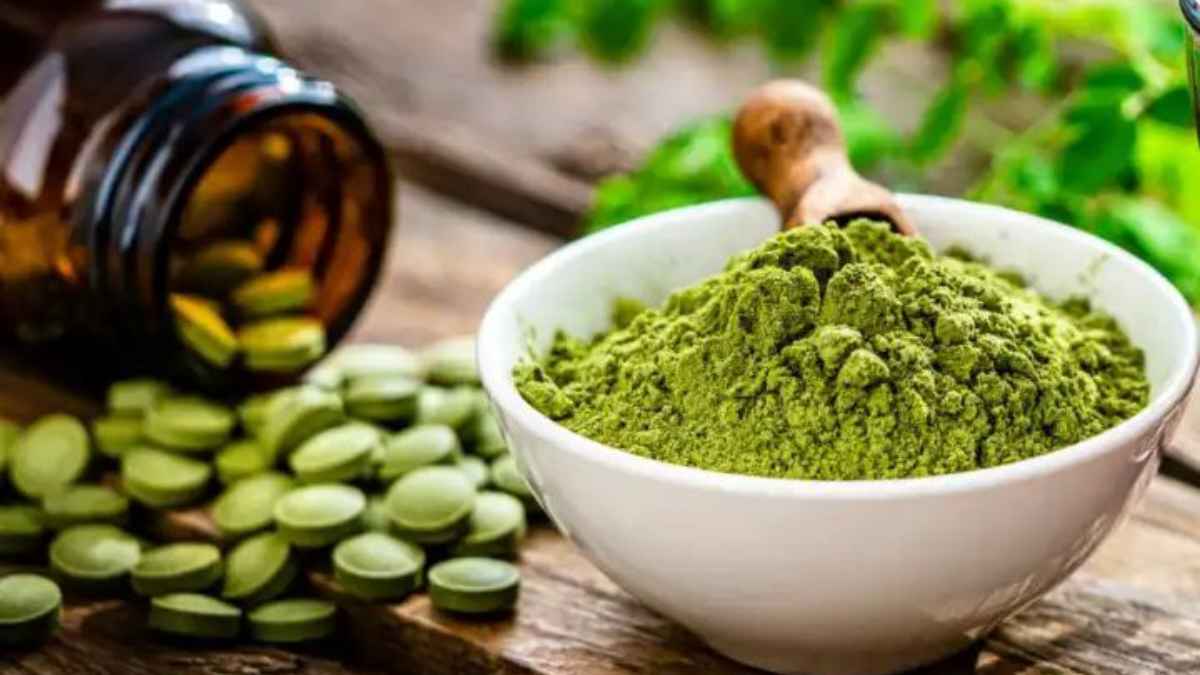 बुढ़ापे तक हड्डियां रहेंगी फौलाद और स्किन चमकेगी सोने जैसी, बस इस जादुई पेड़ के इस्तेमाल का गुप्त तरीका जान लीजिए! MoringaBenefits