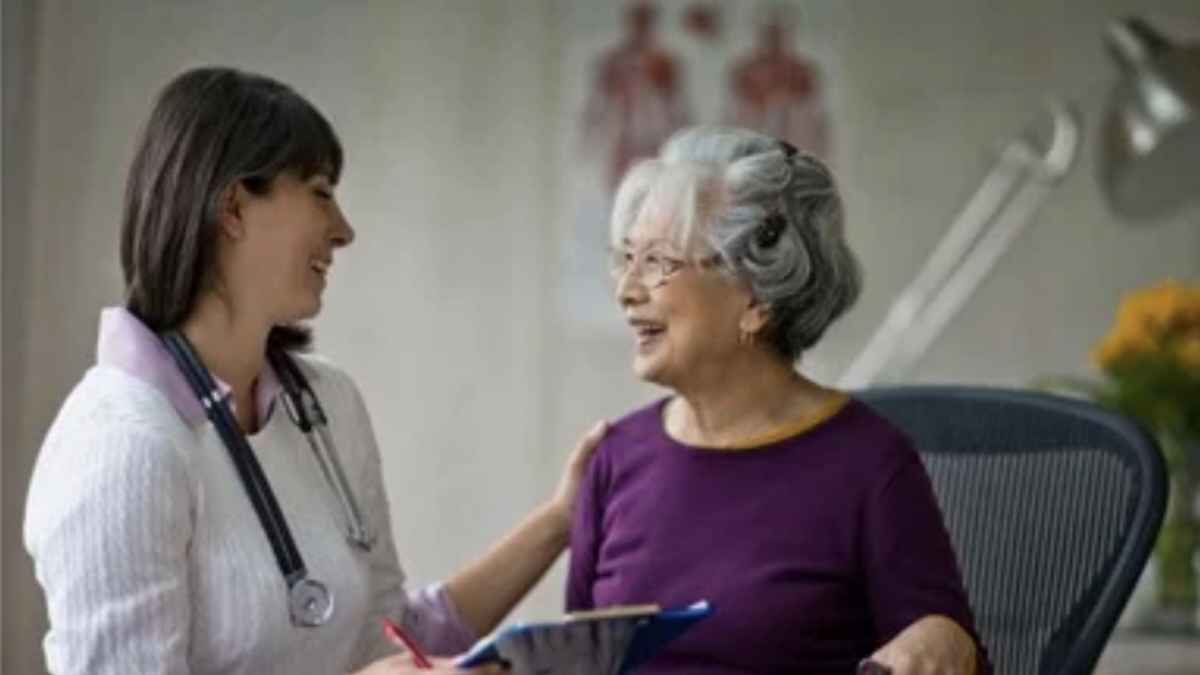 Mother’s Day 2026: महिलाओं के लिए 50 की उम्र के बाद 5 जरूरी मेडिकल टेस्ट Mothers Day 2026