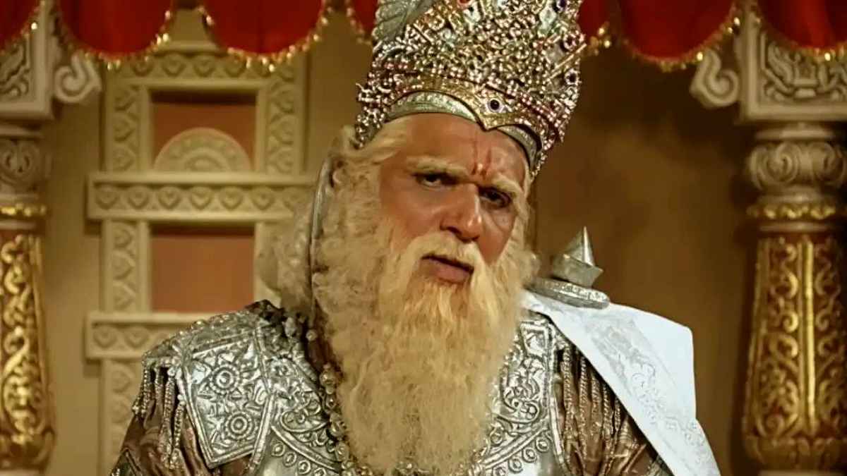मुकेश खन्ना: ‘शक्तिमान’ के सुनहरे दौर से लेकर रणवीर सिंह विवाद तक का सफर Mukesh Khanna