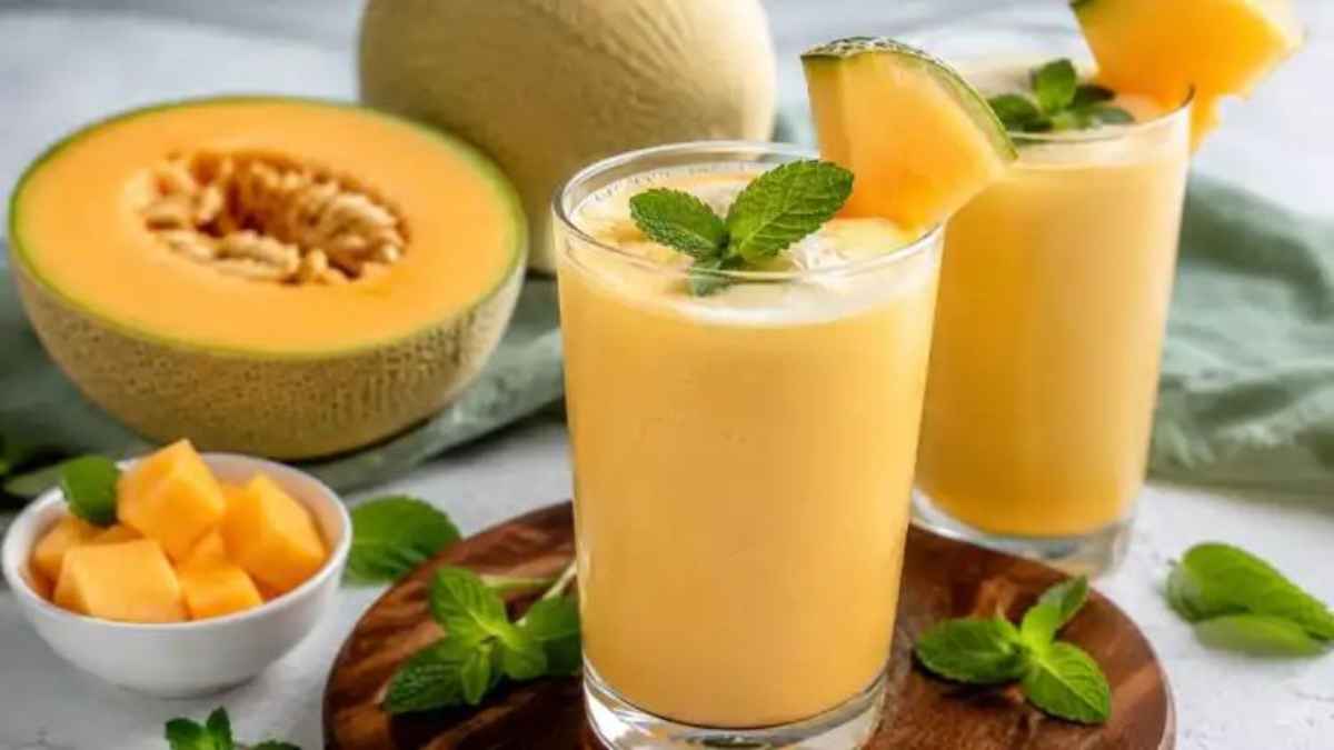 आम-केला भूल जाएंगे: चिलचिलाती गर्मी में शरीर को तुरंत बर्फ जैसी ठंडक देगा यह जादुई शेक, नोट करें 5 मिनट वाली सीक्रेट रेसिपी MuskmelonShake