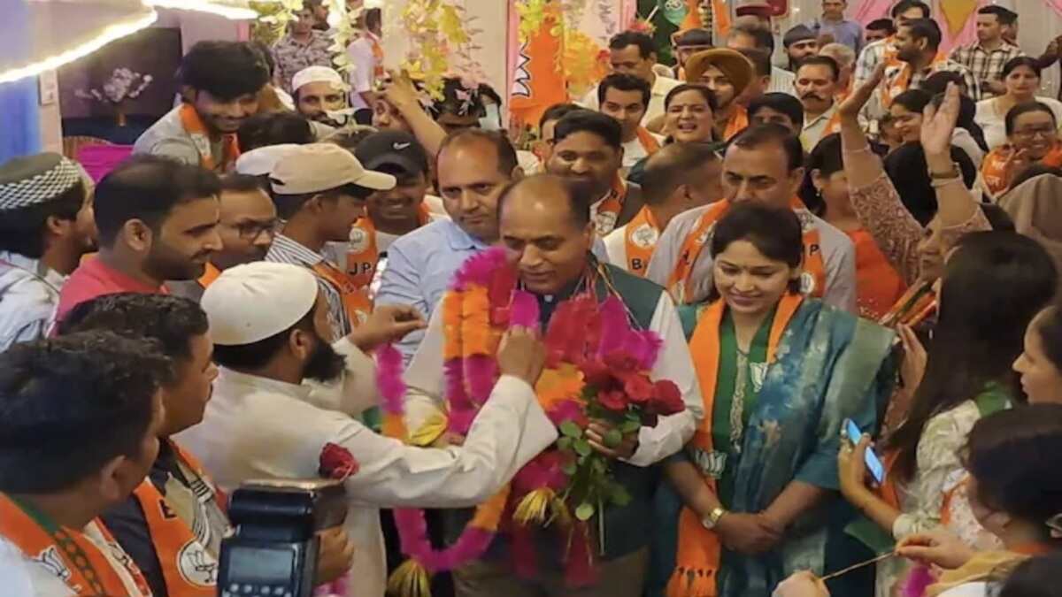 मंडी में बड़ा सियासी उलटफेर: जयराम के मंच पर मुस्लिम समुदाय ने बदला पाला, सुक्खू सरकार की बढ़ी मुश्किलें! Muslims Join BJP