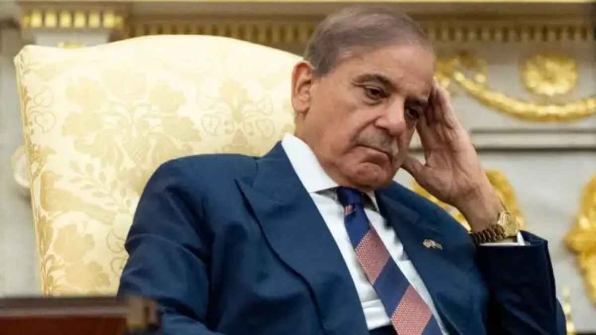 दो महाशक्तियों के बीच फंसा कंगाल पाकिस्तान, क्या चीन-अमेरिका संग ‘बैलेंसिंग एक्ट’ रहेगा बरकरार? PakistanCrisis