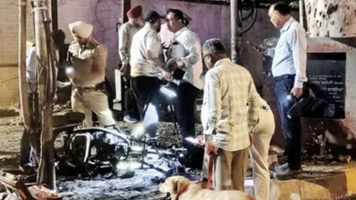 पंजाब धमाके: जालंधर-अमृतसर ब्लास्ट के पीछे खालिस्तानी साजिश, पूर्व BSF जवान का बेटा हिरासत में Punjab Blast Today