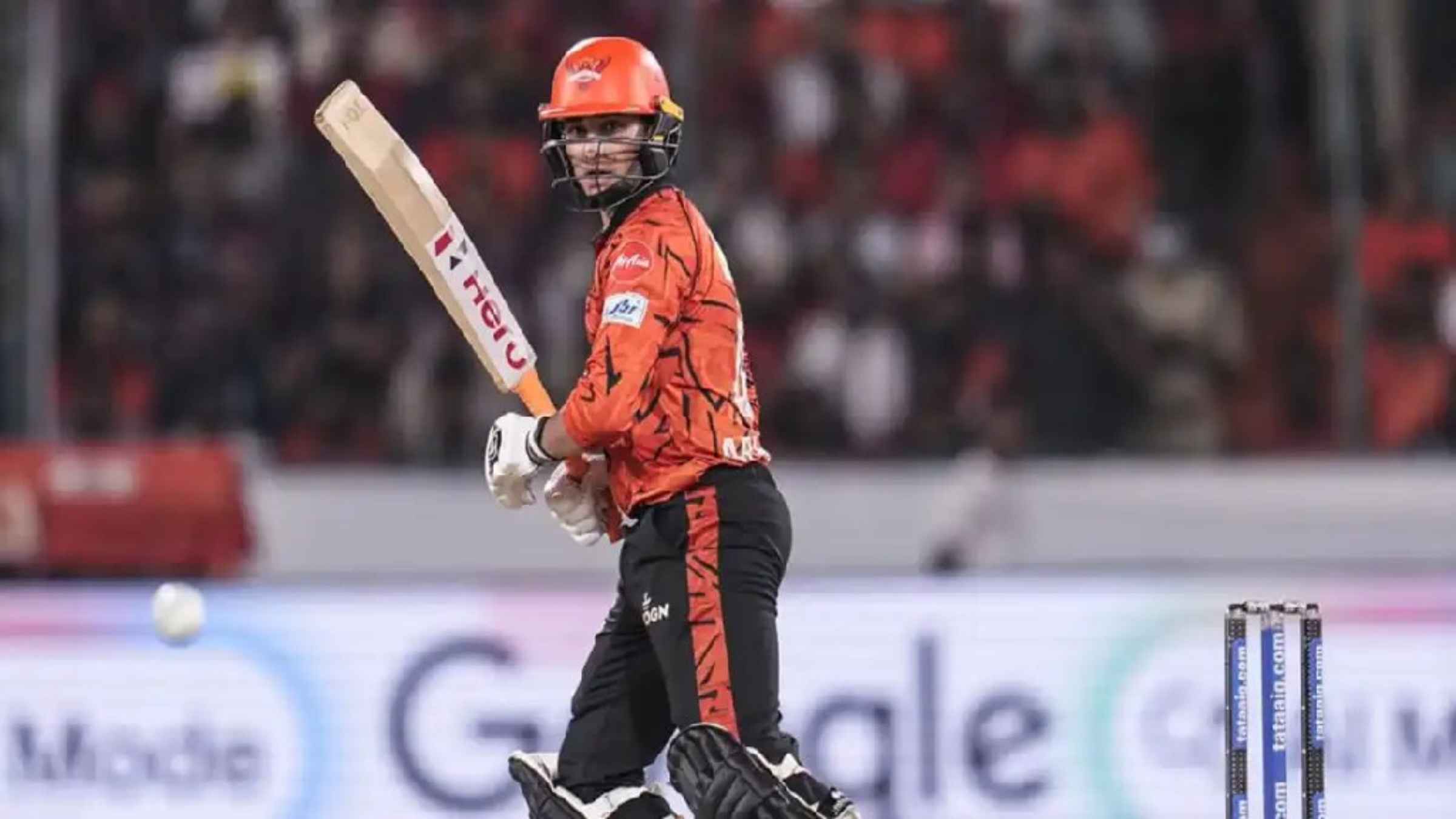 SRH के खिलाफ आरसीबी के गेंदबाजों की बेरहमी से धुनाई, पर्पल कैप की रेस में आगे चल रहे भुवनेश्वर के नाम जुड़ा अनचाहा रिकॉर्ड! RCB vs SRH Highlights