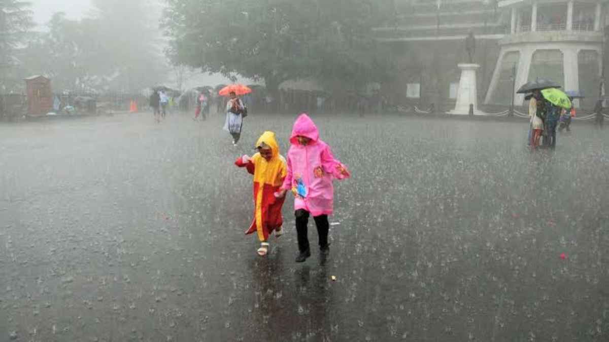 हिमाचल में भीषण गर्मी के बीच अचानक बदला मौसम, पांच जिलों में ओलावृष्टि का अलर्ट, क्या शिमला में होगी भारी बारिश? Rain In Himachal