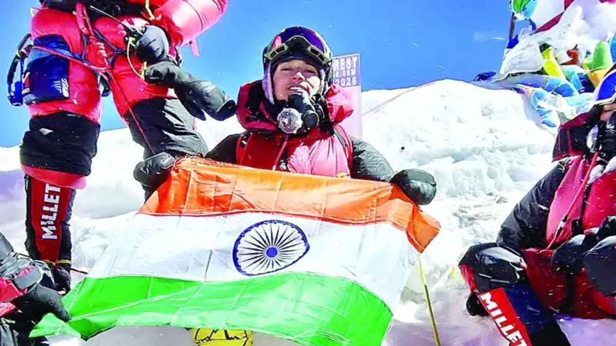 Ruchika Thakur Mount Everest: किसान की बेटी ने रचा इतिहास, आईटीबीपी जवान रुचिका ठाकुर ने एवरेस्ट फतह कर बढ़ाया मान Ruchika Thakur