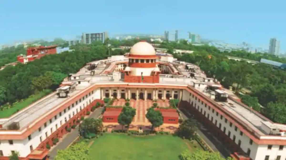 सुप्रीम कोर्ट की सख्त टिप्पणी: अंतरधार्मिक विवाह पर पारसी महिलाओं का बहिष्कार भेदभावपूर्ण, ‘अंतःकरण का अधिकार’ जन्मजात Supreme Court
