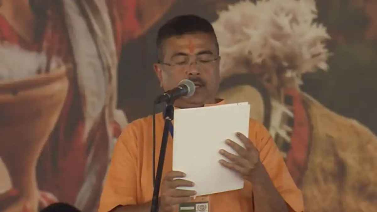 बंगाल में ‘सुवेंदु राज’ का आगाज: पीएम मोदी की मौजूदगी में अधिकारी ने ली सीएम पद की शपथ, ये 5 दिग्गज भी बने मंत्री Suvendu Adhikari