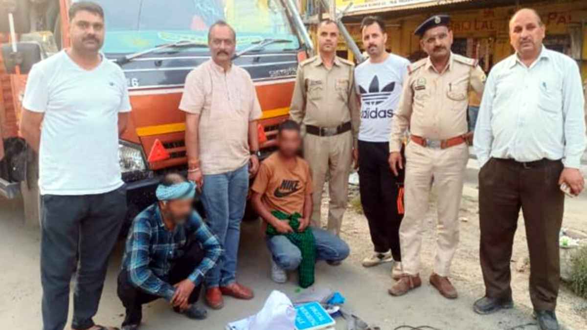 Two big smugglers of Kullu arrested