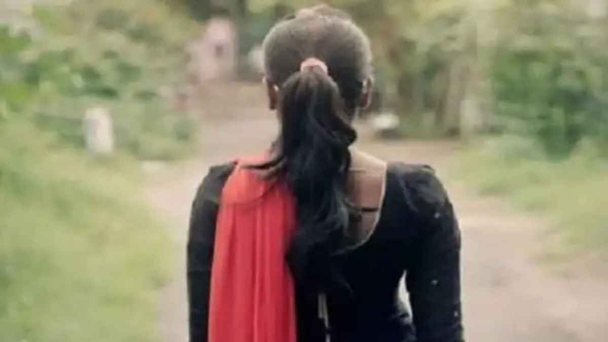 यूपी में रोंगटे खड़े कर देने वाली दो वारदातें: यूट्यूबर से इंस्टाग्राम फ्रेंड ने किया धोखा, गोरखपुर में 45 साल के शख्स ने किशोरी से की दरिंदगी UP Rape