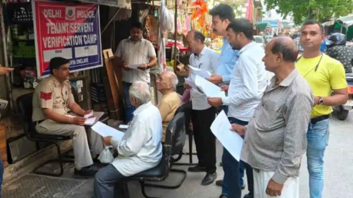 दिल्ली: घरेलू सहायकों के सत्यापन के लिए पुलिस ने चलाया अभियान, सवा दो करोड़ की चोरी के बाद जागी प्रशासन की नींद VerificationDrive