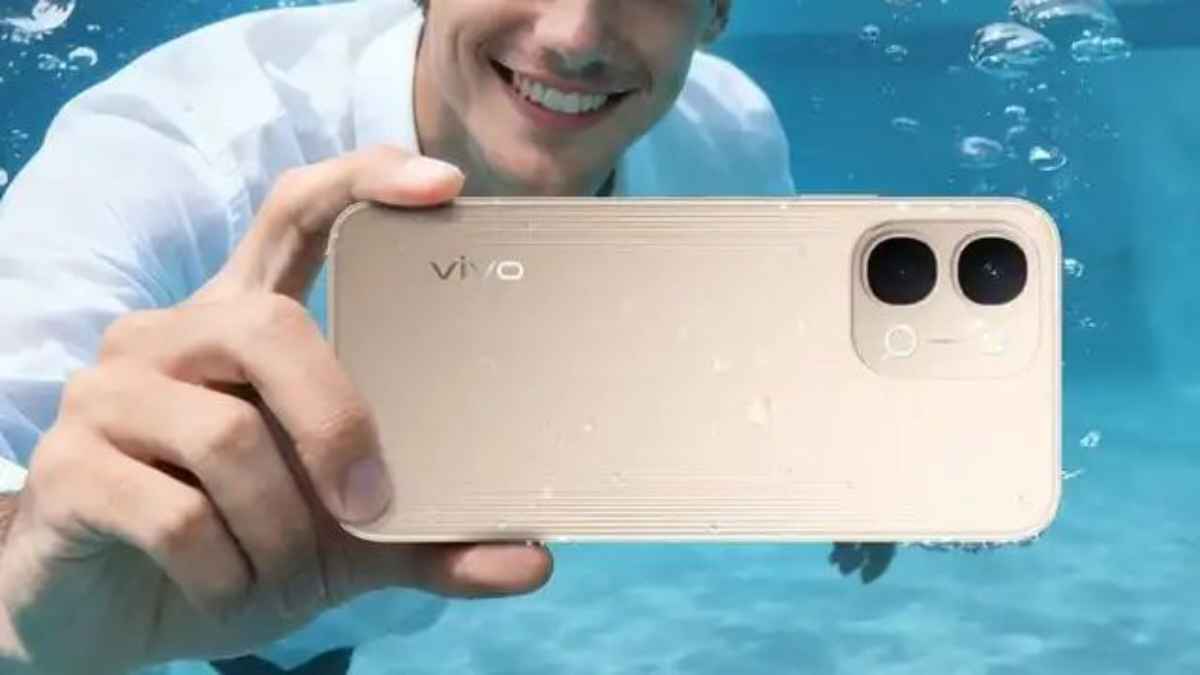 वीवो का नया धमाका: 7200mAh की फौलादी बैटरी और वाटरप्रूफ बॉडी के साथ लॉन्च हुआ धांसू स्मार्टफोन, जानें कीमत और फीचर्स VivoT5