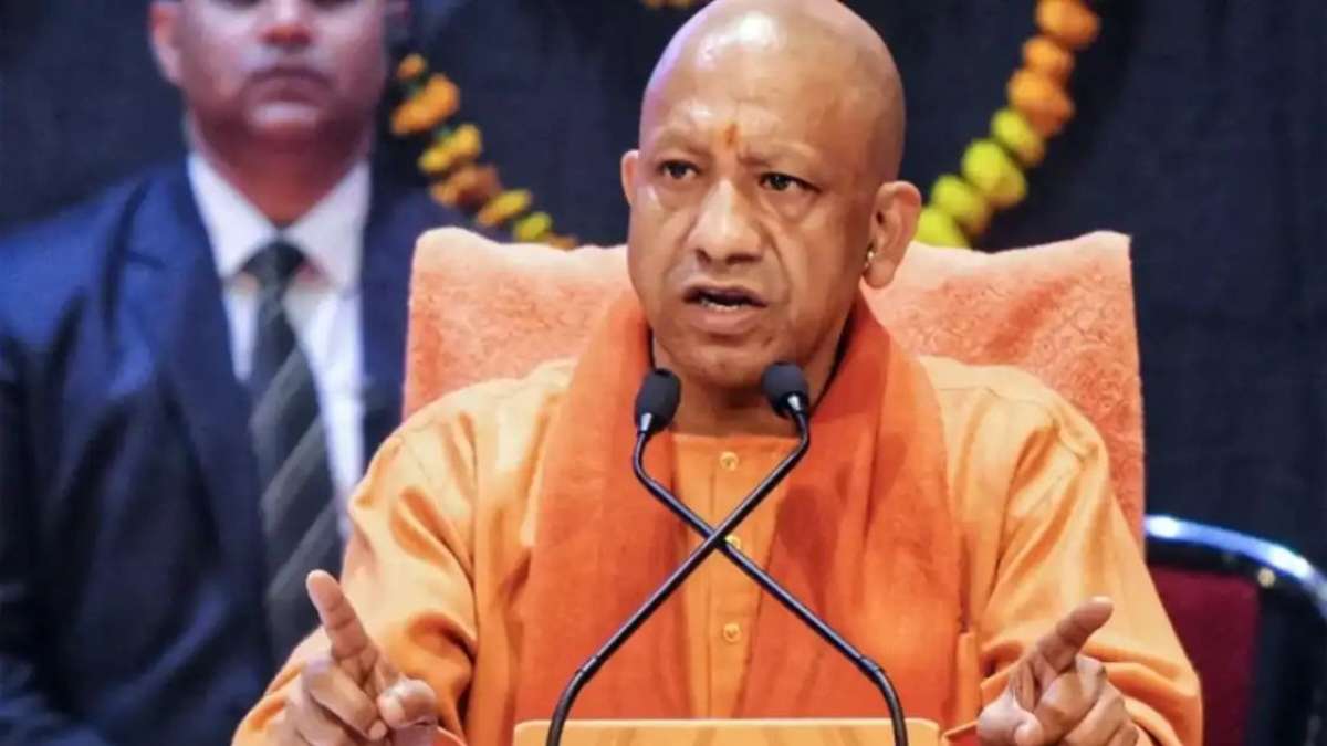 बकरीद 2026 से पहले सीएम योगी का सख्त अल्टीमेटम, बीच सड़क नमाज पढ़ी तो खैर नहीं! Yogi