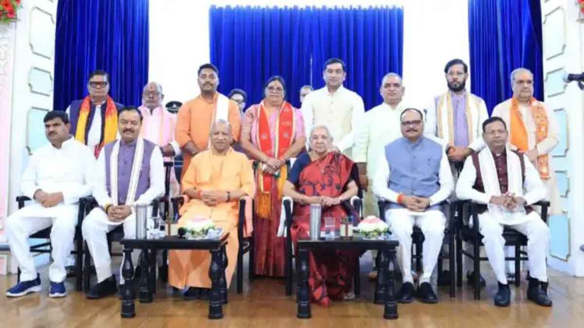 योगी मंत्रिमंडल विस्तार: 60% मंत्रियों के साथ भाजपा ने तैयार किया ‘जातीय और क्षेत्रीय’ चक्रव्यूह YogiCabinetExpansion
