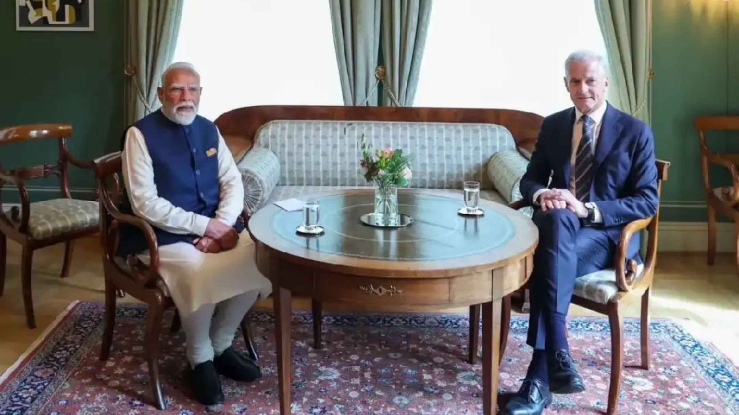 पीएम मोदी का नॉर्वे में हुआ भव्य स्वागत, 12 अहम समझौतों पर हस्ताक्षर कर दुनिया को चौंकाया, जानें भारत को क्या मिला? pm modi norway visit india norway relations