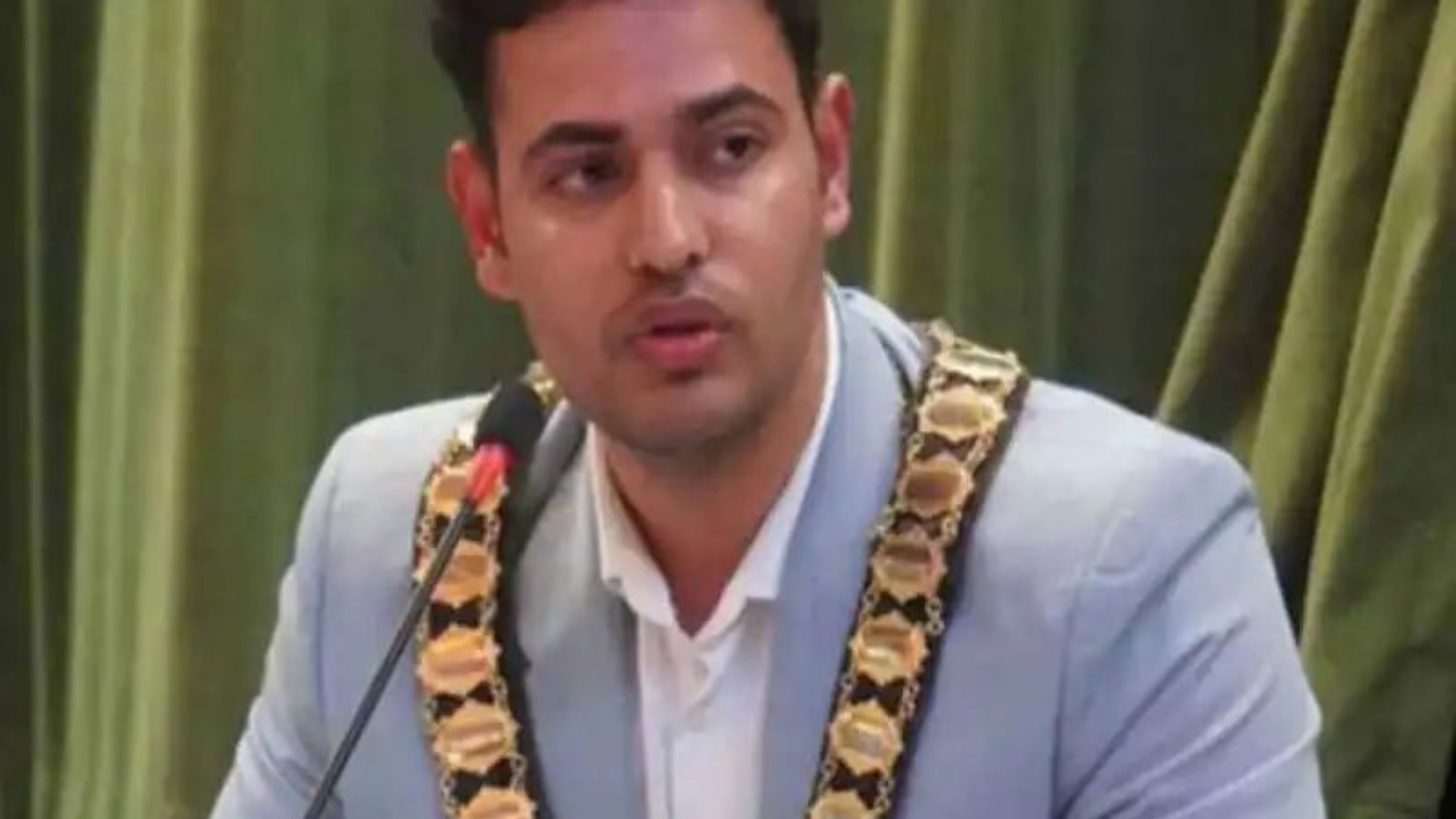 ब्रिटेन में भारतवंशियों का डंका, तेईस साल के युवा तुषार कुमार बने सबसे कम उम्र के मेयर, रच दिया बड़ा इतिहास tushar kumar uk mayor indian origin mayor uk