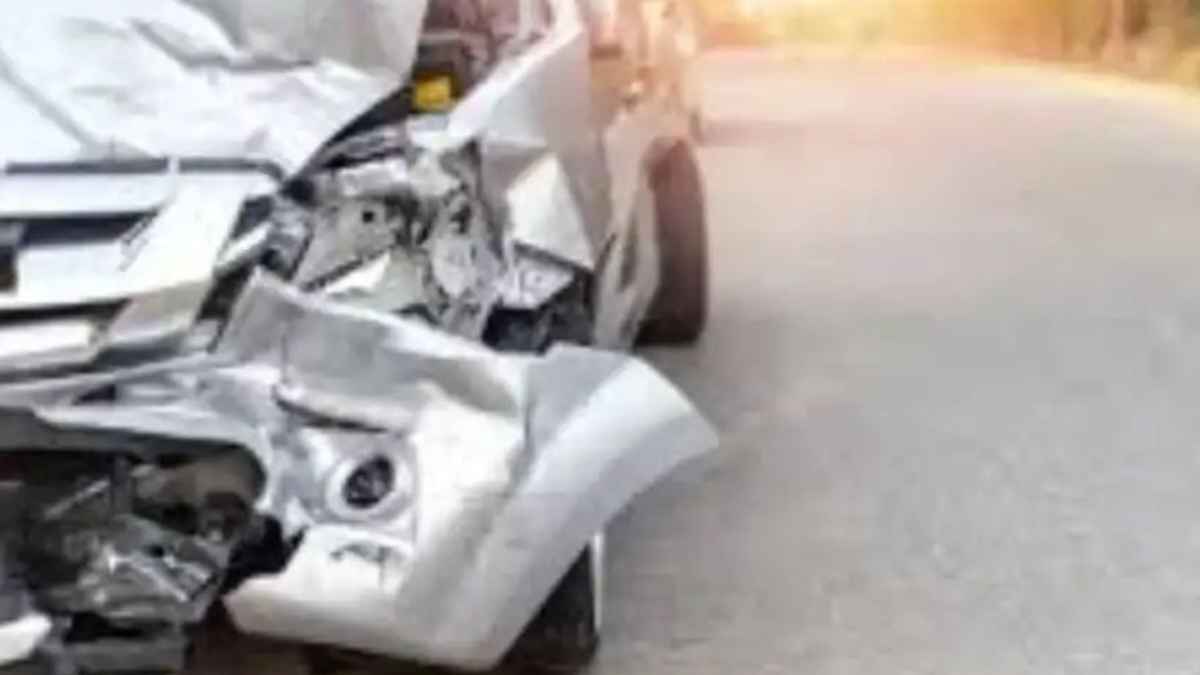 Kangra Road Accident: कांगड़ा में तेज रफ्तार कार ने मां-बेटी को रौंदा, भाग रहे ड्राइवर के आगे चट्टान बनकर खड़ा हुआ 12 साल का मासूम Accident Kangra