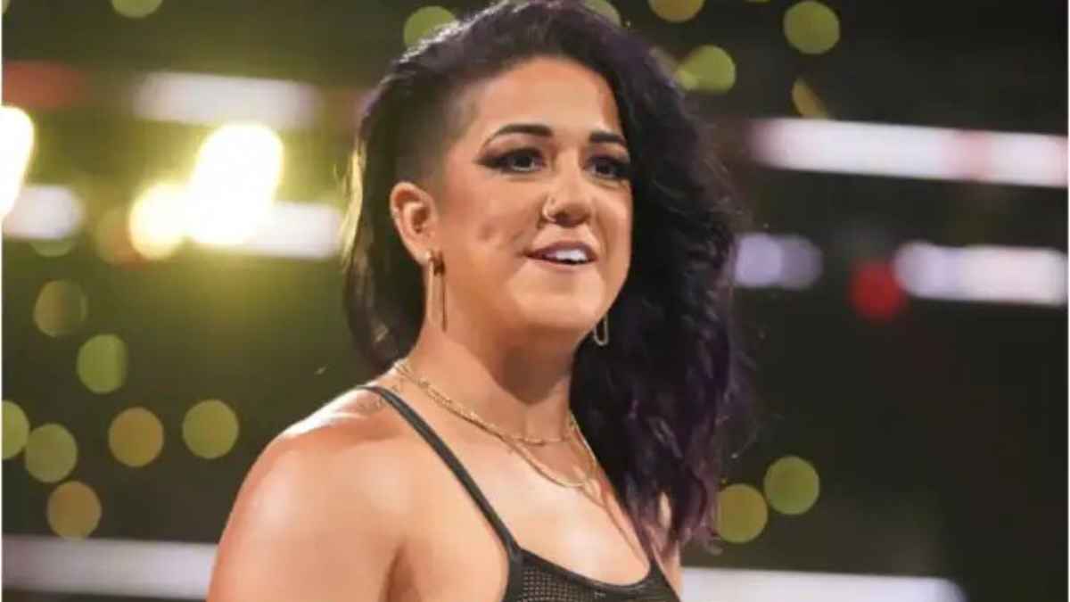 बिकिनी लुक में WWE सुपरस्टार बेली ने सोशल मीडिया पर मचाया तहलका, इटली से वायरल हुई बोल्ड तस्वीर! BayleyWWE