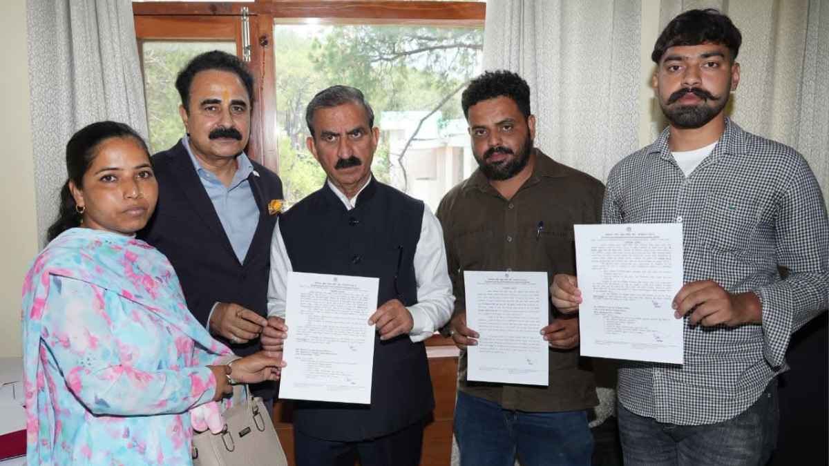 CM Sukhu Gives Appointment Letters