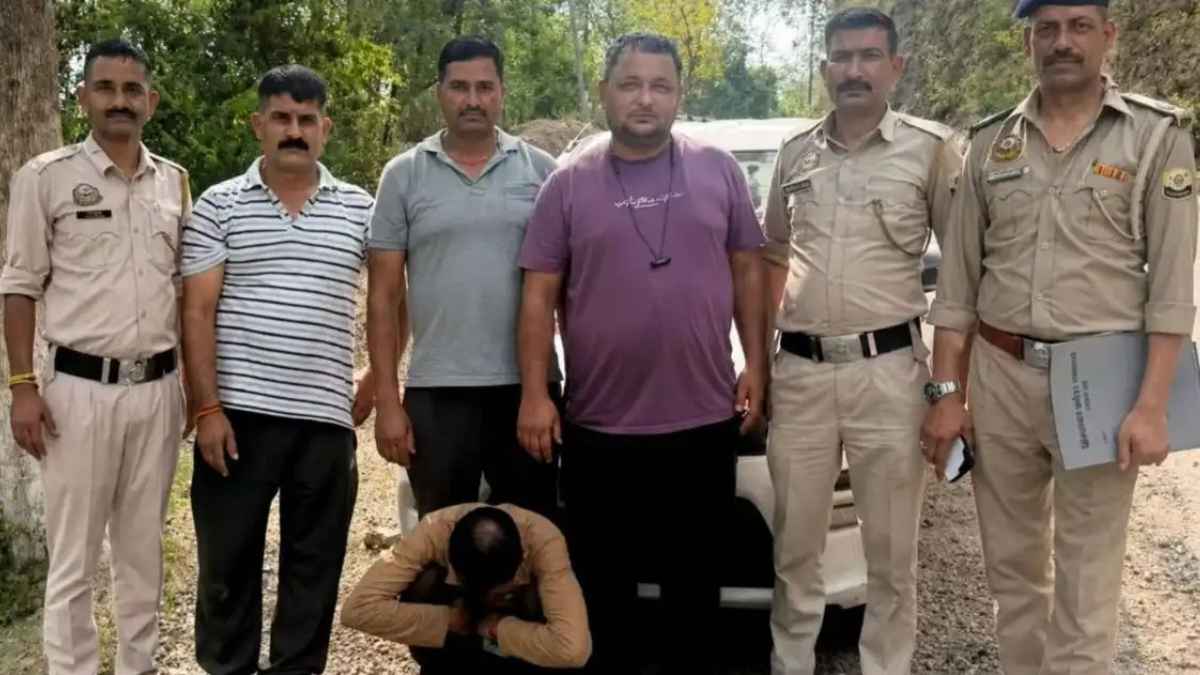 बिलासपुर में पांच महीने के भीतर दूसरी बार चिट्टे के साथ पकड़ा गया सरकारी कर्मचारी, अब नौकरी से होगा बर्खास्त Chitta Smuggler