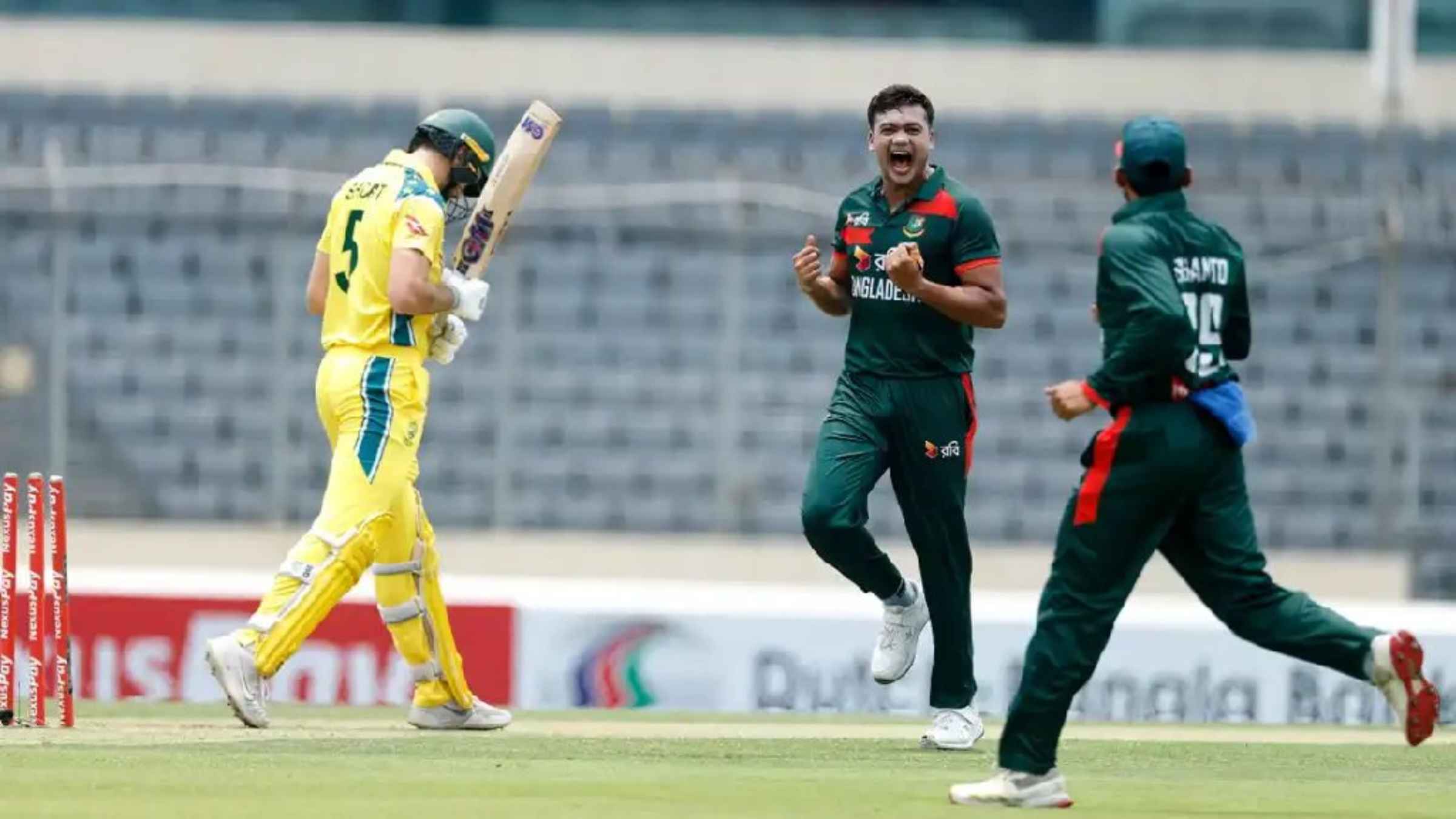 मीरपुर वनडे में बांग्लादेशी गेंदबाजों का भयंकर कोहराम, शून्य पर 3 विकेट गंवाकर ऑस्ट्रेलिया ने बनाया बेहद शर्मनाक रिकॉर्ड Cricket News Australia vs Bangladesh