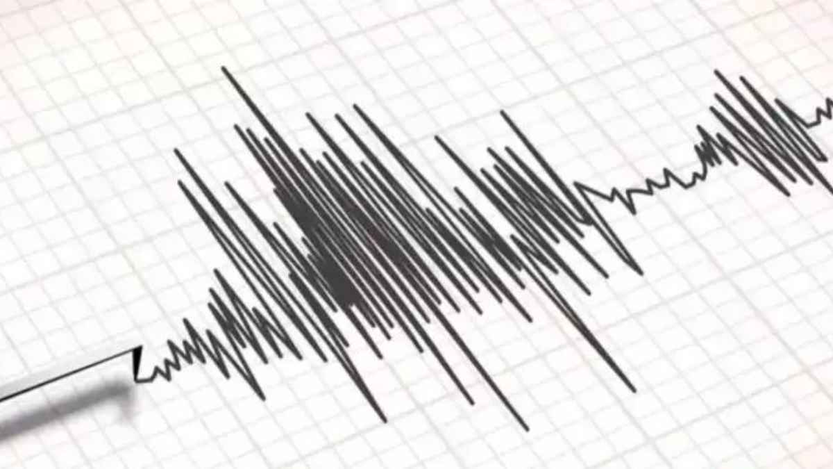 इटली में कांपी धरती! तटीय इलाके में आया 6.1 तीव्रता का भीषण भूकंप, दहशत में लोग EarthquakeUpdate