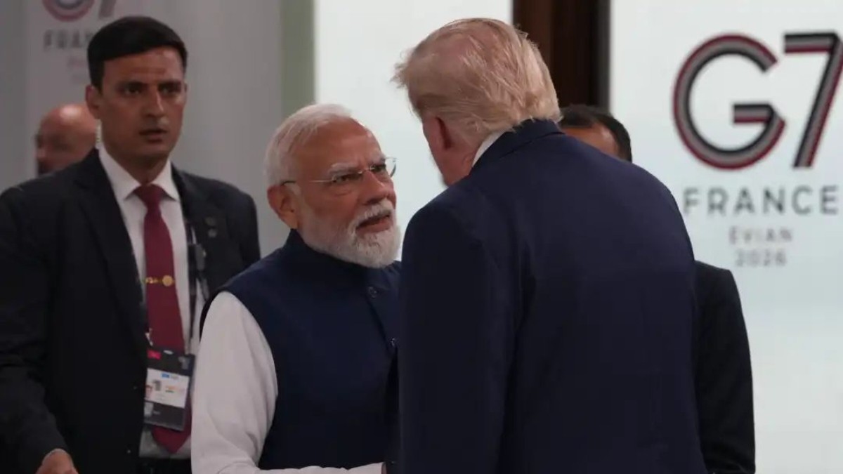 जी-7 समिट में जब अचानक सामने आए मोदी और ट्रंप, देखें कैसे दोनों महाशक्तियों की गर्मजोशी ने खींचा दुनिया का ध्यान G7 Summit