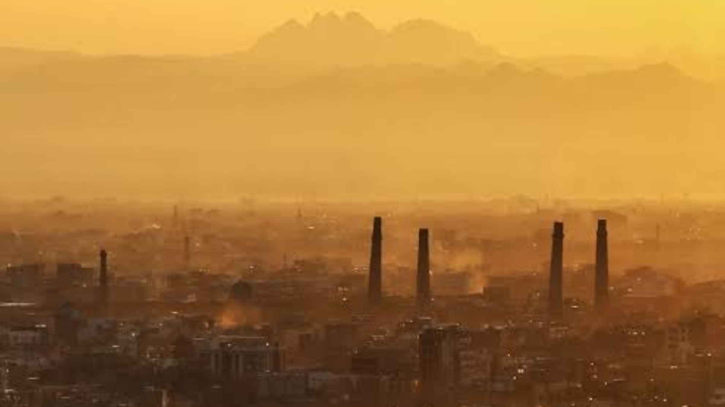 World Air Quality Report: क्या आपको पता है दुनिया का सबसे प्रदूषित देश कौन सा है? जानिए इस लिस्ट में भारत किस पायदान पर है Global air quality PM2.5 health effects