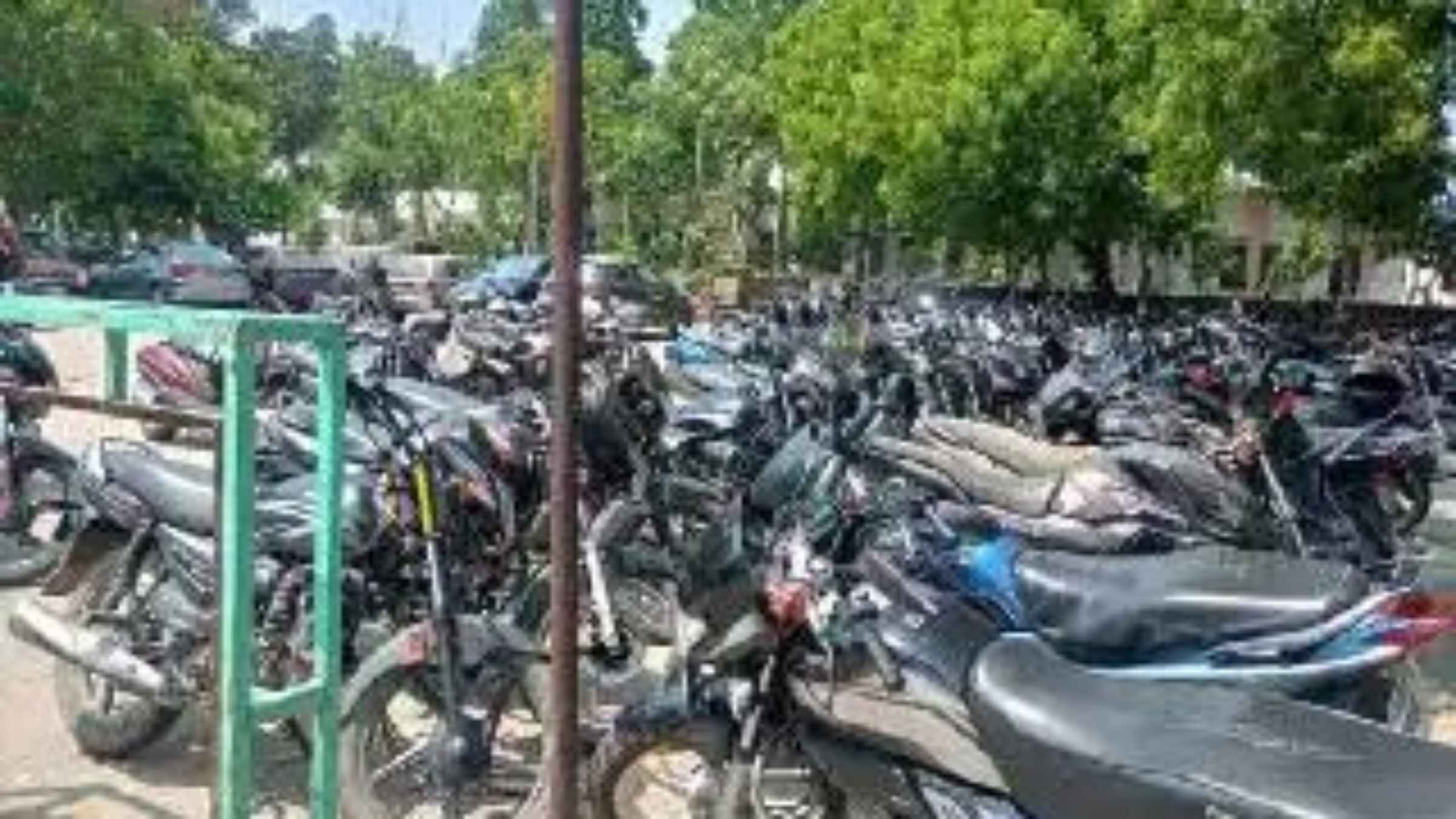 Government Hospital  Parking Charges