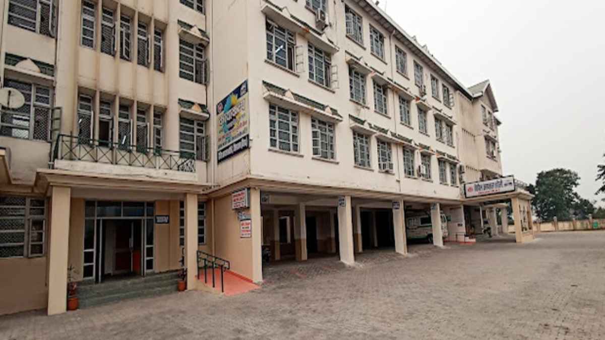 Haroli Civil Hospital: हरोली अस्पताल के विस्तार को मिली हरी झंडी, नया भवन बनाने के लिए मंजूर हुए आठ करोड़ से अधिक रुपये Haroli Hospital
