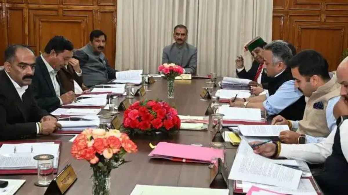 हिमाचल प्रदेश सरकार का बड़ा फैसला, अब राज्य में कानूनी तौर पर होगी भांग की खेती, किसानों की चमकेगी किस्मत Himachal Cabinet