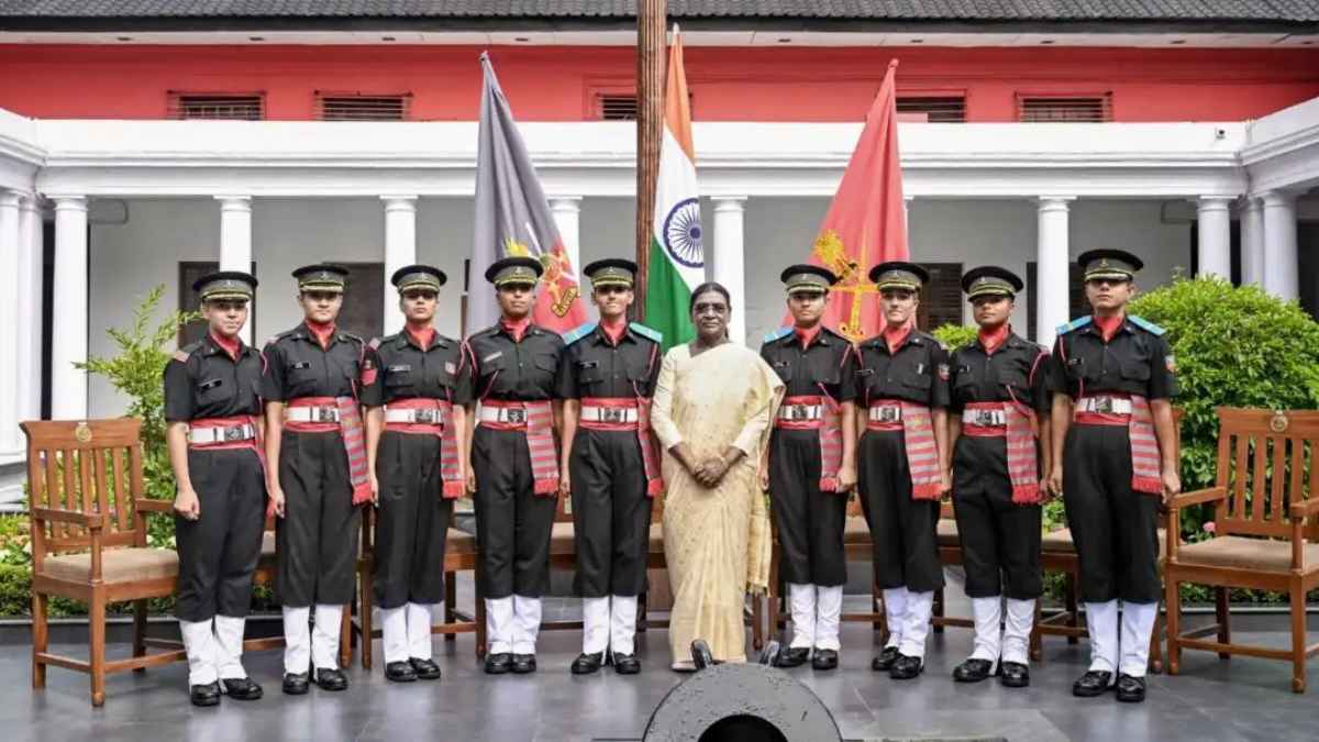 IMA Passing Out Parade 2026: आईएमए के इतिहास में पहली बार 9 महिला कैडेट्स बनीं आर्मी अफसर, रचा इतिहास IMA Passing Out Parade
