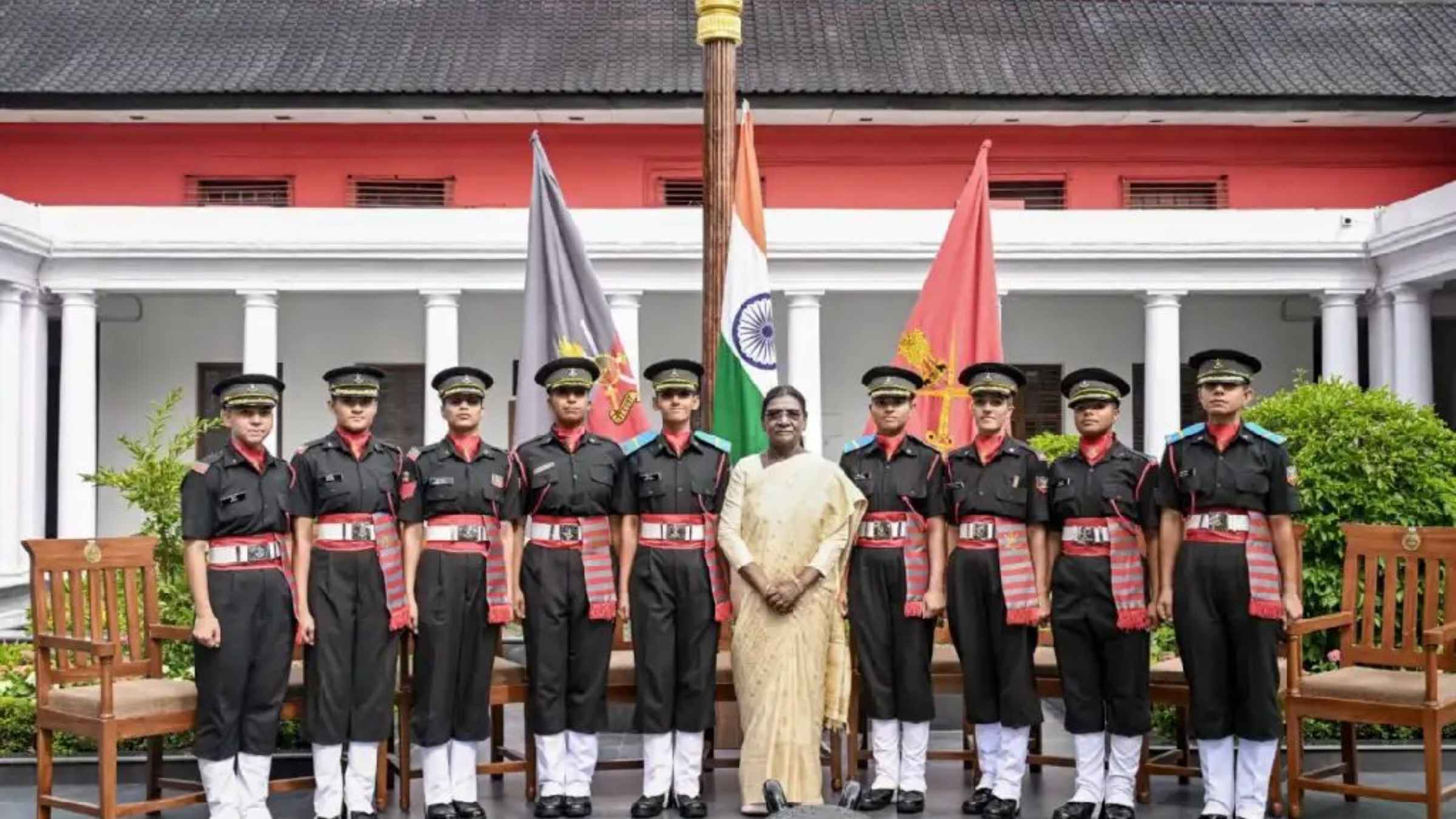 आईएमए के 94 साल के इतिहास में पहली बार हुआ महाचमत्कार, 9 जांबाज बेटियों ने रचा इतिहास IMA Passing Out Parade Indian Army News