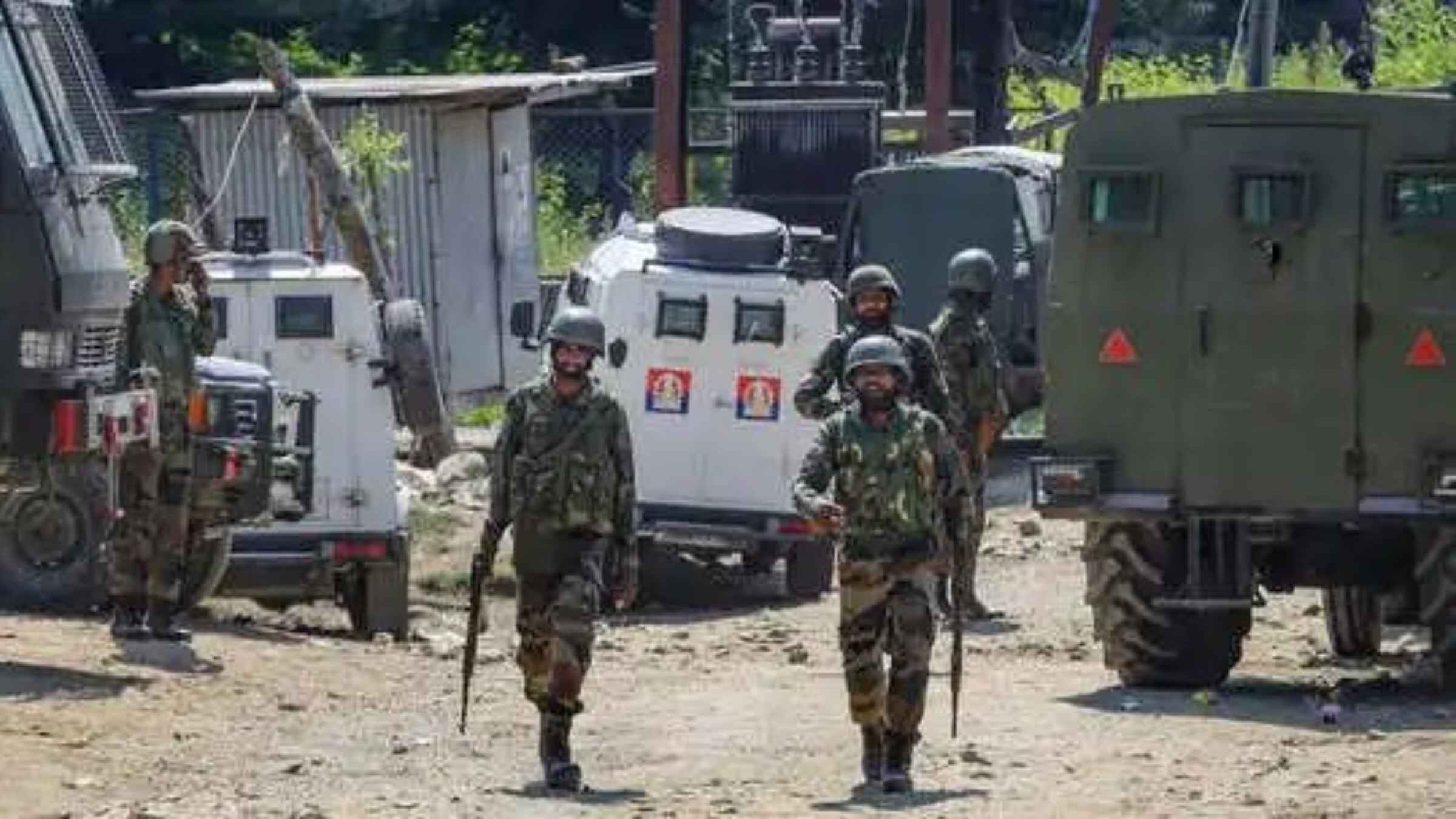 उरी सेक्टर में उपकरण शिफ्टिंग के दौरान फटा हैंड ग्रेनेड, महाराष्ट्र के दो जांबाज जवान देश के लिए हुए शहीद Indian Army Jammu Kashmir News