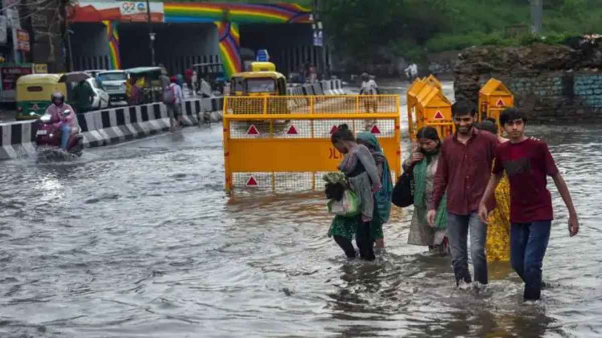 झुलसाने वाली गर्मी से मिलेगी राहत! मानसून की धमाकेदार एंट्री, जानें आपके राज्य में कब होगी झमाझम बारिश? MonsoonUpdate