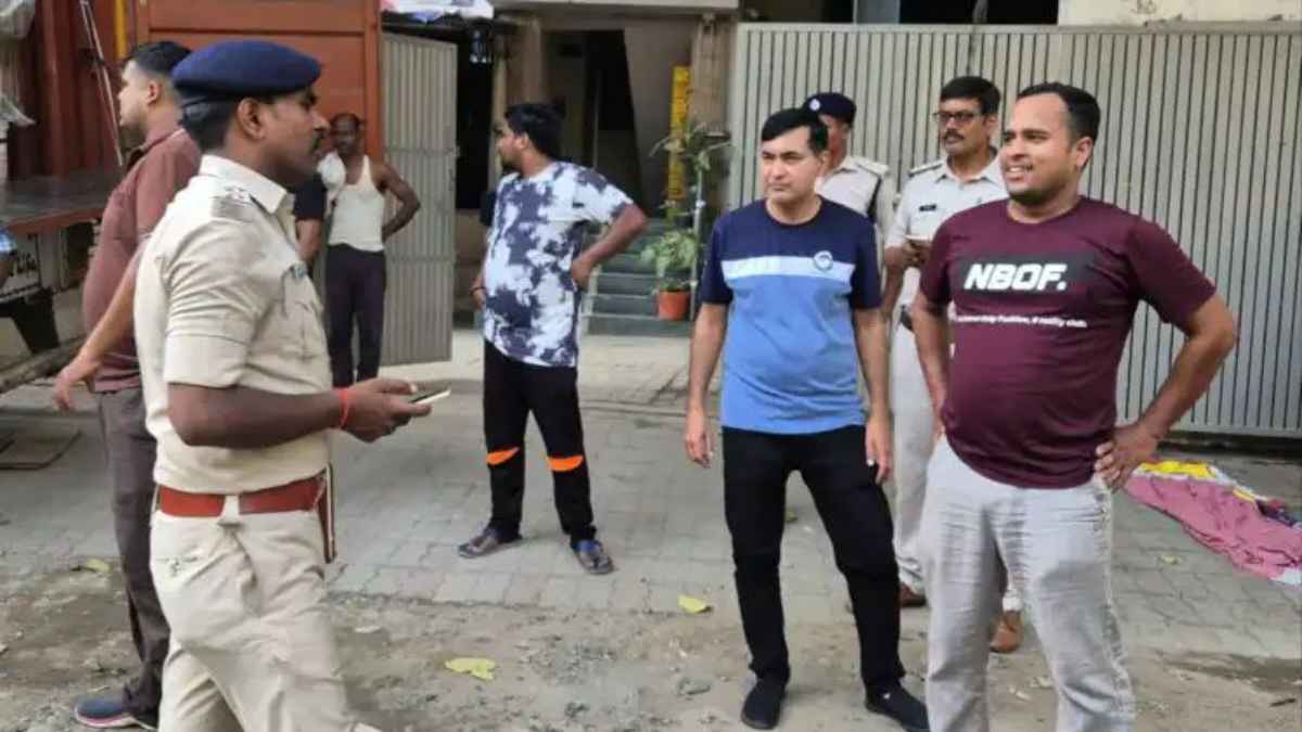 पटना में सनसनी: अस्पताल की 5वीं मंजिल से संदिग्ध हालत में गिरा ITBP का दरोगा, आइसक्रीम फैक्ट्री में मिला शव SuspiciousDeath
