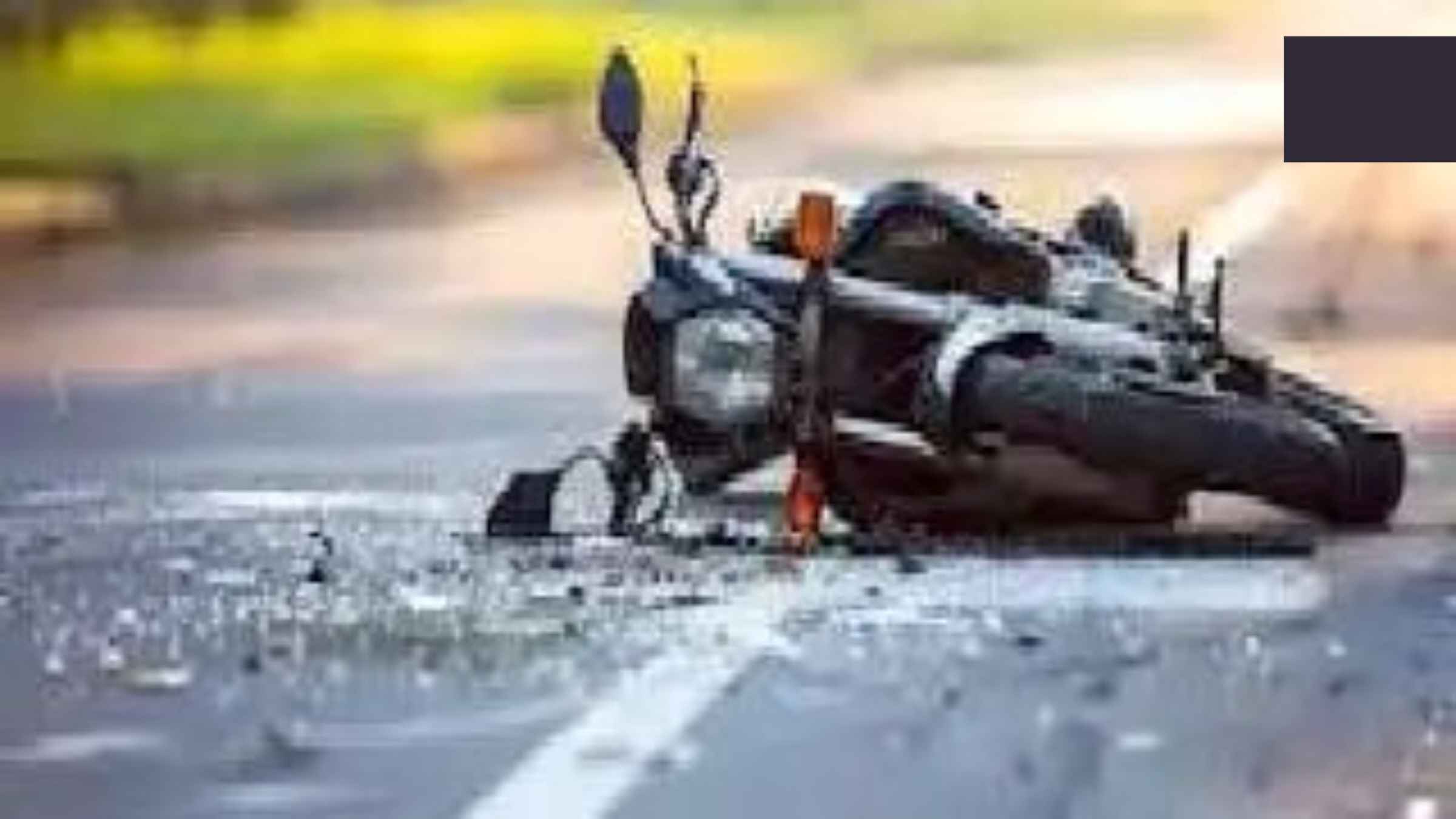 दादी की तेरहवीं का कार्ड बांटकर लौट रहे युवक की सड़क हादसे में दर्दनाक मौत, परिवार पर टूटा दुखों का पहाड़ UP Road Accident Pratapgarh Crime News