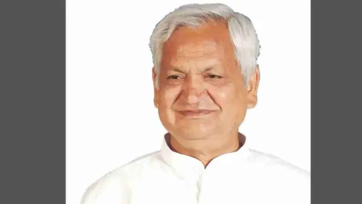यूपी की राजनीति में बड़ा भूचाल: सपा के दिग्गज जफर आलम ने चुनावी मैदान छोड़ा, समर्थकों की आंखों में आए आंसू ZafarAlam