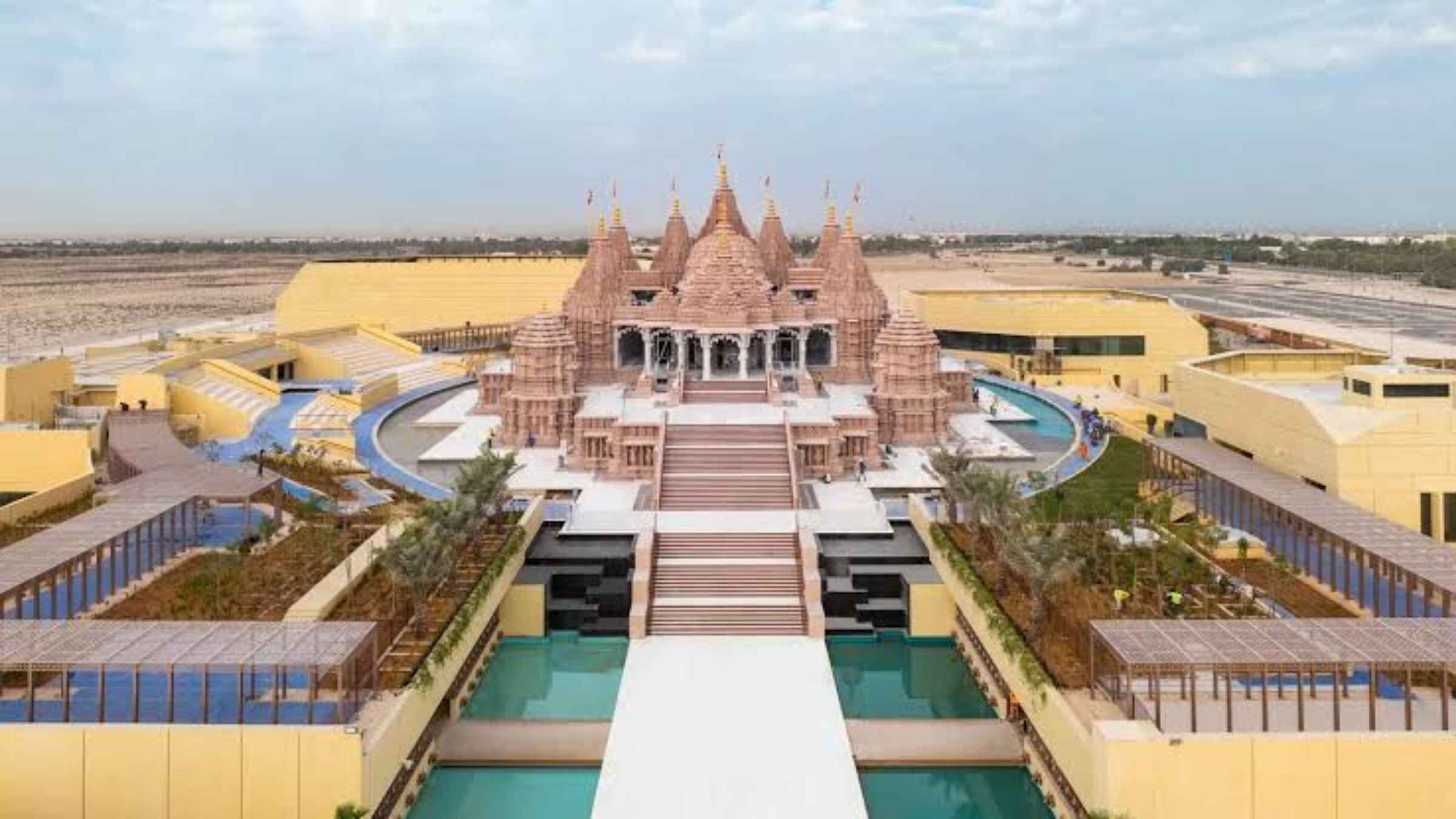 मुस्लिम देश में हिंदू मंदिर ने रचा नया इतिहास, मिला सबसे प्रतिष्ठित अंतरराष्ट्रीय सम्मान, पूरी दुनिया में हुई वाहवाही baps hindu mandir uae news
