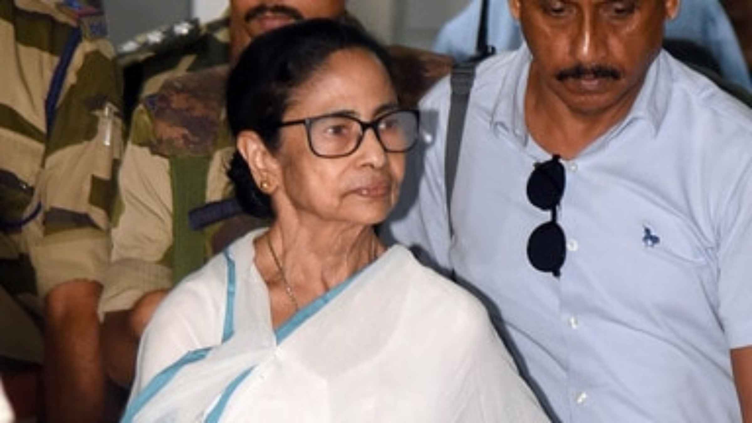 Kolkata High Court Order: बंगाल विधानसभा में नेता प्रतिपक्ष की जंग पहुंची अदालत, कलकत्ता हाईकोर्ट ने स्पीकर के फैसले पर रोक लगाने से किया साफ इनकार bengal assembly speaker decision
