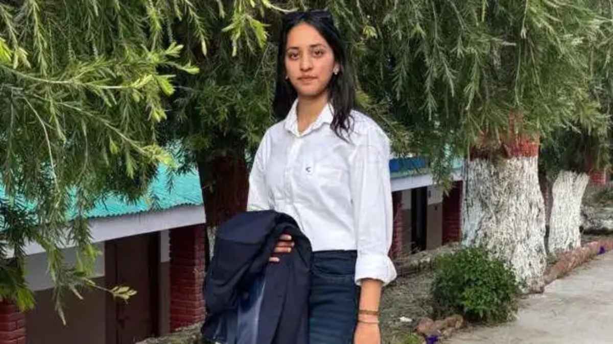 ट्रक चालक की बेटी ने रचा इतिहास, BCom फाइनल में पूरे हिमाचल में टॉप कर बनी हजारों छात्रों की प्रेरणा girl