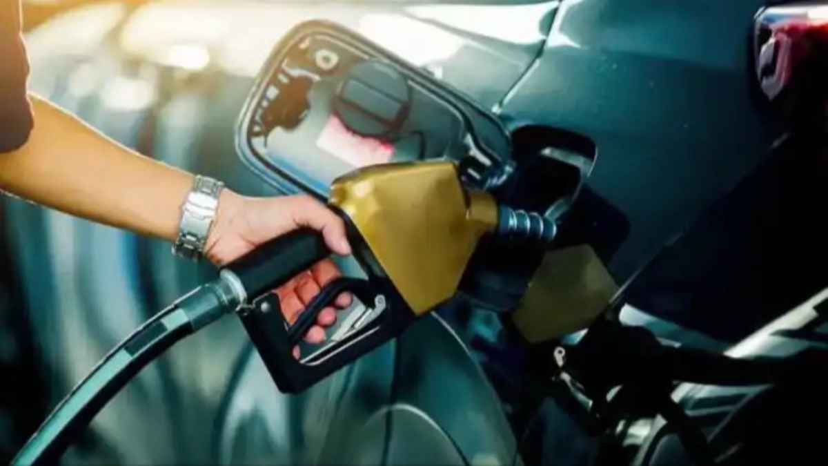 गल्फ क्राइसिस के बीच पाकिस्तान सरकार का बड़ा दांव, पेट्रोल-डीजल की कीमतों में की भारी कटौती global-oil-crisis-impact