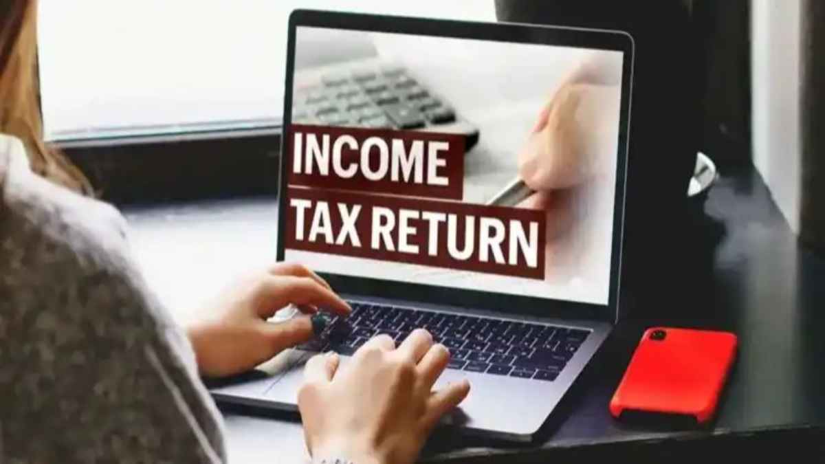ITR Filing Online: घर बैठे ऑनलाइन इनकम टैक्स रिटर्न भरने के 7 आसान स्टेप्स, देखें पूरा तरीका itr