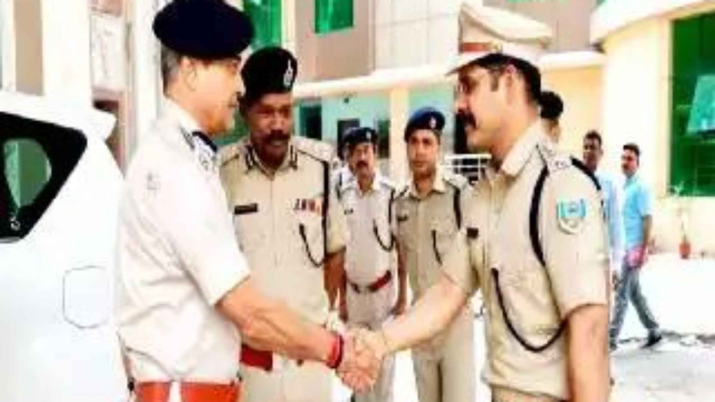 कोल्हान में अपराधियों पर कसने जा रहा शिकंजा, जानें पुलिस कप्तानों की बैठक में एडीजी ने क्या दिए सख्त आदेश? law and order jharkhand police