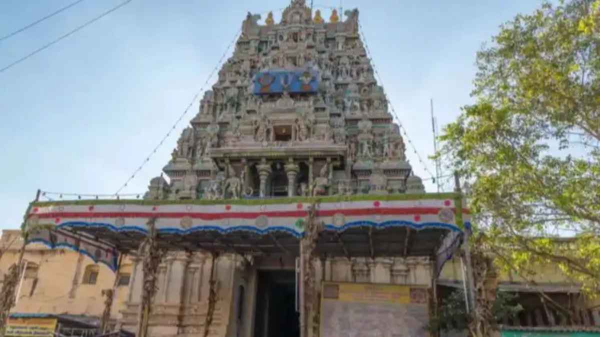 दोपहर में गायब हो जाती है इस रहस्यमयी मंदिर की परछाई, विज्ञान भी आज तक नहीं सुलझा पाया पहेली! mystery-of-shadowless-temple
