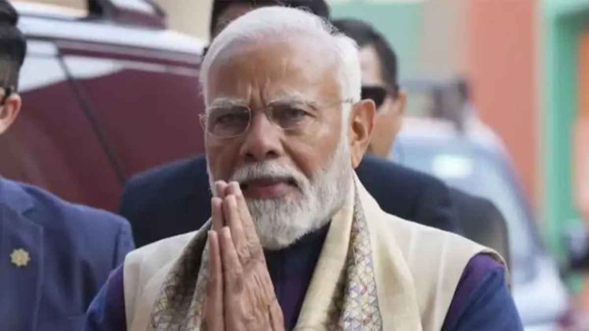 कोलकाता पहुंचे पीएम मोदी: बंगाल दिवस और योग दिवस पर देंगे 18,880 करोड़ की सौगात, 3 युद्धपोत भी सौंपेंगे pm-modi-kolkata-visit