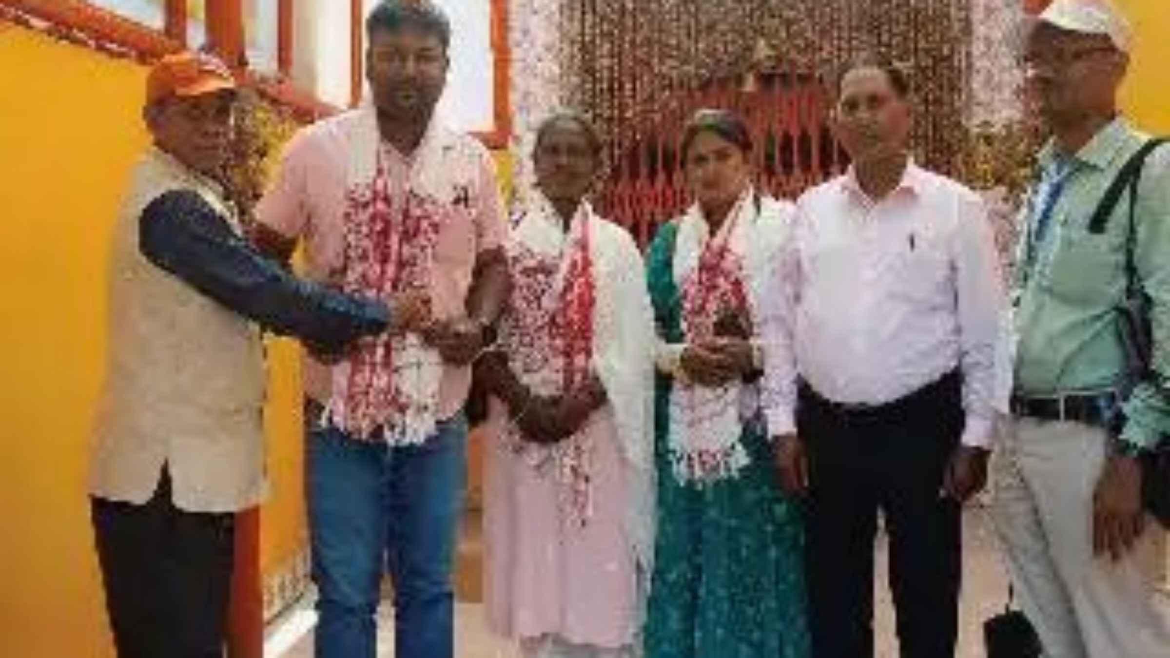 रामगढ़ में जनगणना और सर्वे कर्मियों का हुआ भव्य सम्मान, जनसेवा के बेमिसाल कार्यों की हर तरफ हो रही सराहना ramgarh news human rights mission